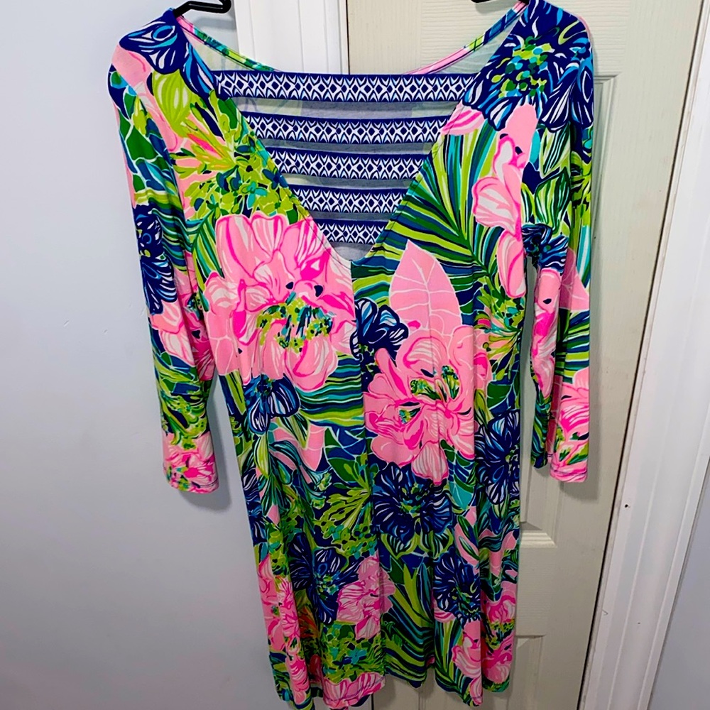 Lily Pulitzer size M, floral mochi dress. WOT worn once, amazing condition.